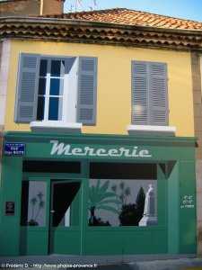 façade en trompe l'oeil